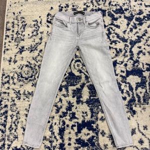 Women’s Express Jeans